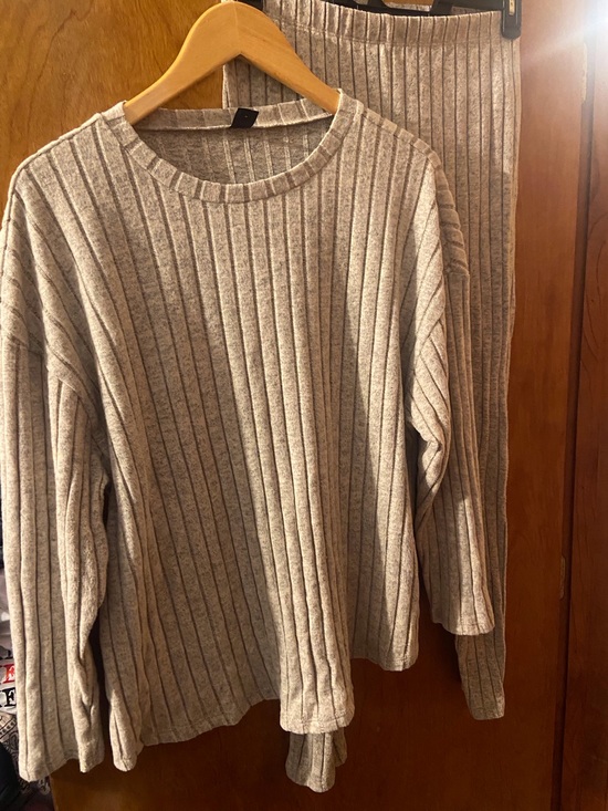 SHEIN Sweaters - 🎃 SHEIN Tan Ribbed Long Sleeve Shirt and Legging Set Size 1X